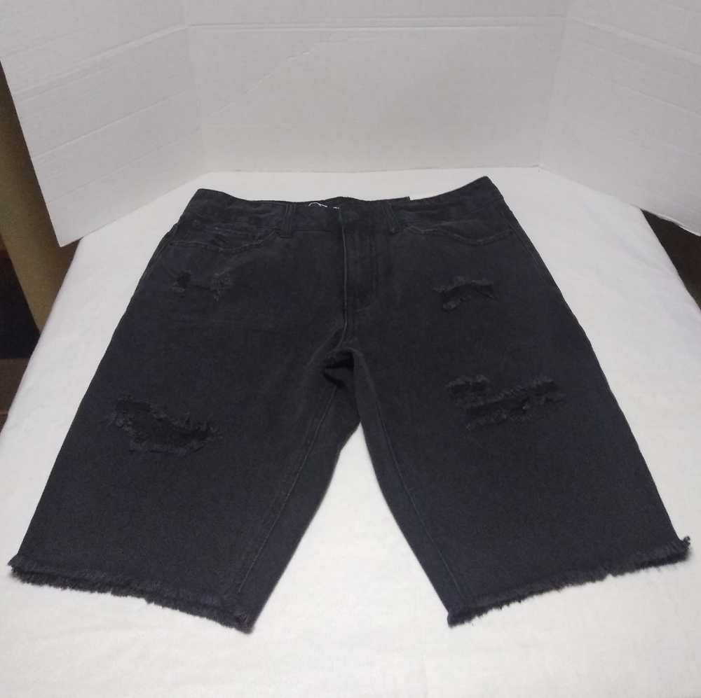 Original Use Black 12" Mid Rise Jean Shorts